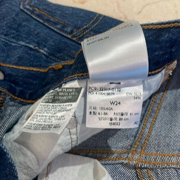 Levi’s short cutoff frayed denim shorts button fly SZ /4 - Picture 11 of 12